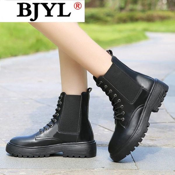 2020 new winter motorcycle boots women british style ankle boots gothic punk low heel ankle boot women shoe black platform boot1
2020 new winter motorcycle boots women british style ankle boots gothic punk low heel ankle boot women shoe black platform boot1