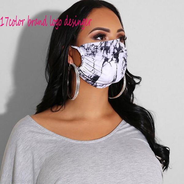 brand letters desinger face masks breathable washable mask trendy print reusable anti-dust mouth-muffle cycling s
brand letters desinger face masks breathable washable mask trendy print reusable anti-dust mouth-muffle cycling s