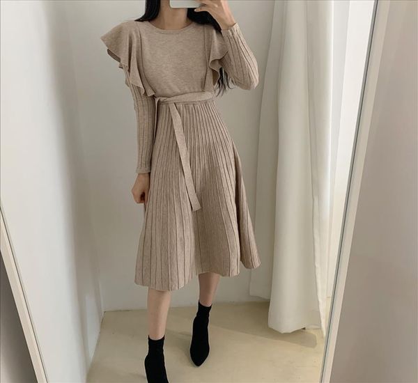 spring women dresses ol long sleeve ruffles knitted sweater dress 2020 autumn winter lace-up solid o-neck pullover dress, Black;gray
spring women dresses ol long sleeve ruffles knitted sweater dress 2020 autumn winter lace-up solid o-neck pullover dress, Black;gray