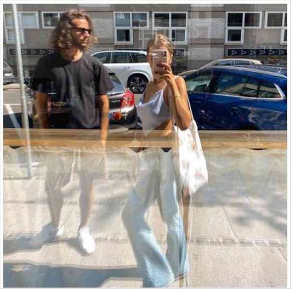 low-cut lace-up tube women summer sleeveless crop lady solid color backless bandage camisole, White
low-cut lace-up tube women summer sleeveless crop lady solid color backless bandage camisole, White