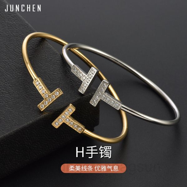 h bracelet niche design ins style simple personality versatile symmetrical creative high-end light luxury open atmosphere, Black
h bracelet niche design ins style simple personality versatile symmetrical creative high-end light luxury open atmosphere, Black