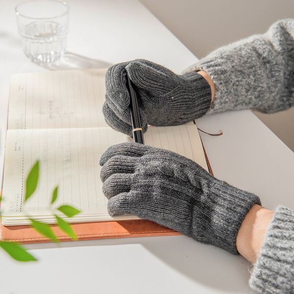 korean men' wool gloves winter plush knitted five fingers warm and cold proof cycling touch screen, Blue;gray
korean men' wool gloves winter plush knitted five fingers warm and cold proof cycling touch screen, Blue;gray