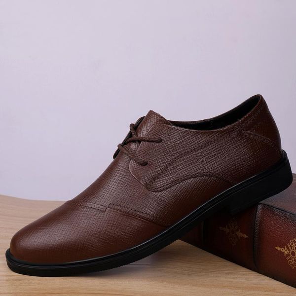 2020 men classic dress shoes black brown oxford formal men footwear comfortable business shoes fashion party
2020 men classic dress shoes black brown oxford formal men footwear comfortable business shoes fashion party
