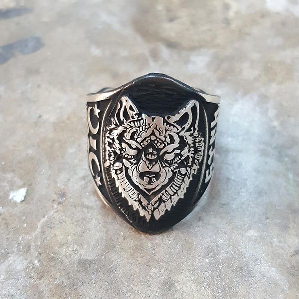 cluster rings original selling wolf english men antique pattern trendy punk bohemian 925 silver color mens ring vintage jewelry, Golden;silver
cluster rings original selling wolf english men antique pattern trendy punk bohemian 925 silver color mens ring vintage jewelry, Golden;silver