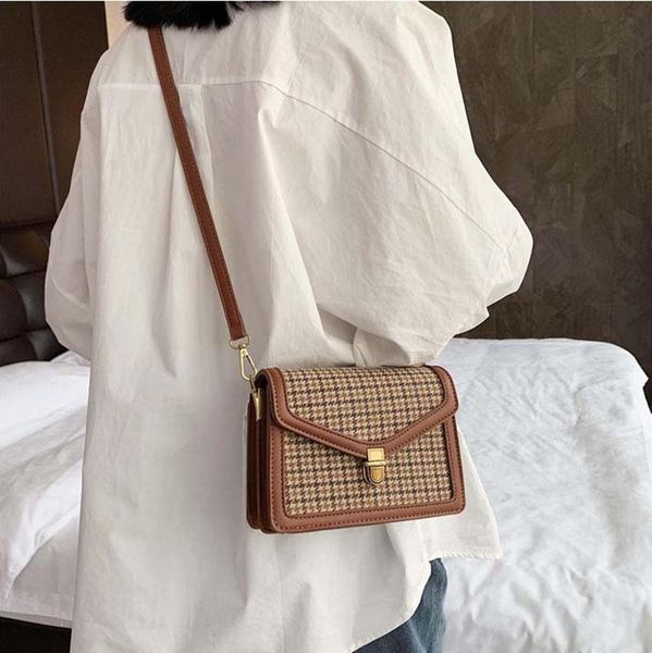 shoulder bags solid color pu leather crossbody for women 2021 chain messenger bag female travel lock handbags
shoulder bags solid color pu leather crossbody for women 2021 chain messenger bag female travel lock handbags