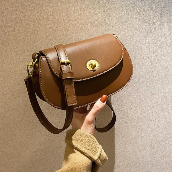 cross body fashion simplicity ladies shoulder bags for women 2021 designer pu leather solid color small flap crossbody sac epaule
cross body fashion simplicity ladies shoulder bags for women 2021 designer pu leather solid color small flap crossbody sac epaule
