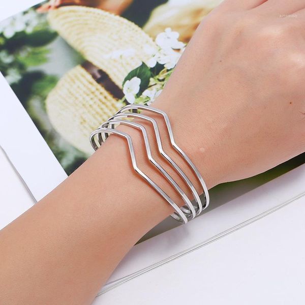 doreen box copper gold color color open cuff bangles women party club punk style bracelets wave jewelry 6cm(2 3/8") dia., 1pc1, Black
doreen box copper gold color color open cuff bangles women party club punk style bracelets wave jewelry 6cm(2 3/8") dia., 1pc1, Black