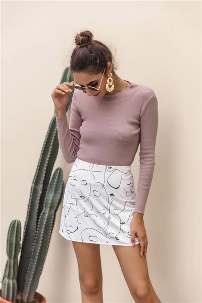 2021 new vintage high waist women female print autumn plus size a-line long girls skirt winter elegant skirts csrn, Black
2021 new vintage high waist women female print autumn plus size a-line long girls skirt winter elegant skirts csrn, Black