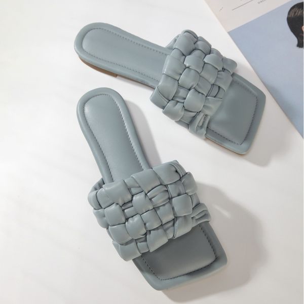 2021 new summer woven slippers women slip on slides fashion brand square toe flat casual flip flops beach slippers slide sandals x1020, Black
2021 new summer woven slippers women slip on slides fashion brand square toe flat casual flip flops beach slippers slide sandals x1020, Black