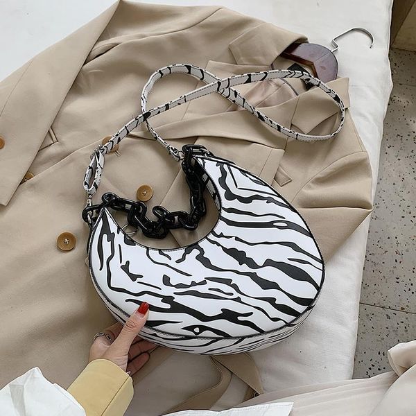 retro baguette bag women trendy armpit bag leather female small subaxillary bags casual shoulder lady handbag bolso sac
retro baguette bag women trendy armpit bag leather female small subaxillary bags casual shoulder lady handbag bolso sac