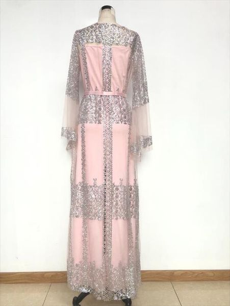 2 pieces sets spring 2021 new sequins dress women lace long sleeve evening party dresses elegant maxi dress robe longu, Black;gray
2 pieces sets spring 2021 new sequins dress women lace long sleeve evening party dresses elegant maxi dress robe longu, Black;gray