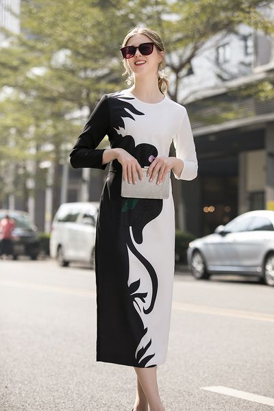 2020 spring summer o neck long sleeve print monkey milan runway dress designer dress brand same style dress 12-15.10, Black
2020 spring summer o neck long sleeve print monkey milan runway dress designer dress brand same style dress 12-15.10, Black