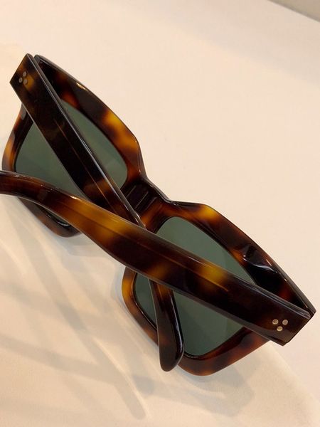 4s130 fashion designer sunglasses for women square frame new sun glasses simple atmosphere wild style uv400 protection lens eyewear top, White;black
4s130 fashion designer sunglasses for women square frame new sun glasses simple atmosphere wild style uv400 protection lens eyewear top, White;black
