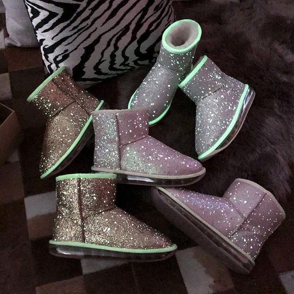 winter snow boots women luminous shoes woman shearling botas mujer ankle boots bling botas feminina air cushion chaussures femme, Black
winter snow boots women luminous shoes woman shearling botas mujer ankle boots bling botas feminina air cushion chaussures femme, Black