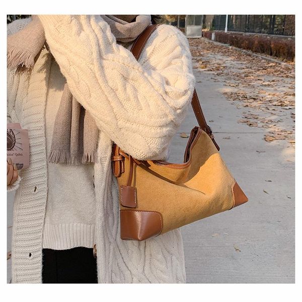 shoulder bags matte leather baguette shape bag 2021 trendy underarm designer handbags luxury crossbody
shoulder bags matte leather baguette shape bag 2021 trendy underarm designer handbags luxury crossbody