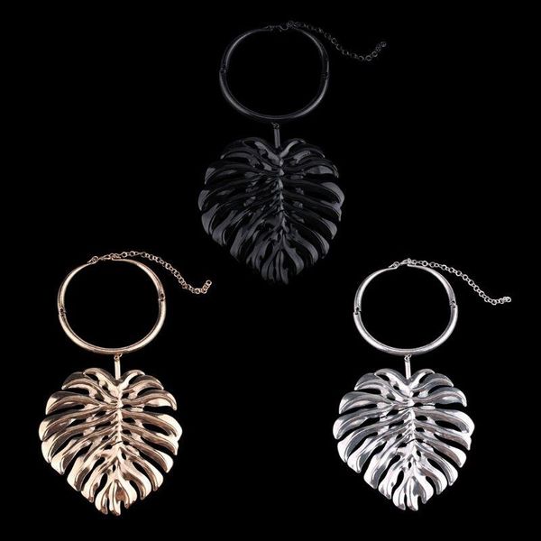 2020 punk style heavy metal necklace hollow large leaf clavicle chain girls gifts, Silver
2020 punk style heavy metal necklace hollow large leaf clavicle chain girls gifts, Silver
