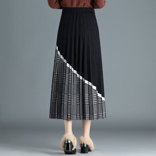 2021 new long female plissate winter thick line skirt chic mesh sweater y305 51gl, Black
2021 new long female plissate winter thick line skirt chic mesh sweater y305 51gl, Black