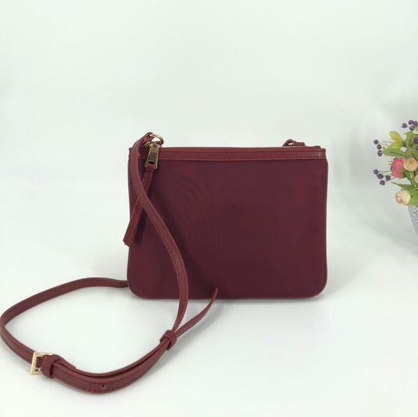 new mens shoulder bags canvas leather designers messenger bag famous trip bags square bag briefcase crossbody good quality 3 colors a257
new mens shoulder bags canvas leather designers messenger bag famous trip bags square bag briefcase crossbody good quality 3 colors a257