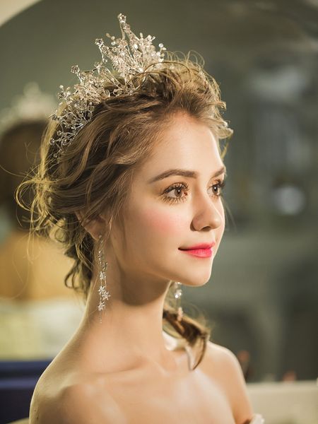 headdress 2020 dress crown girl 18-year-old bridal diamond crystal jewelry show face thin wedding hair accessories, Silver
headdress 2020 dress crown girl 18-year-old bridal diamond crystal jewelry show face thin wedding hair accessories, Silver