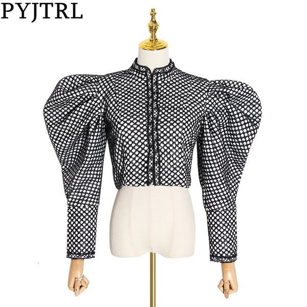 pyjtrl autumn plaid coat for women fashion puff sleeve short female streetwear hidden buttons jacket 201017, Black;brown
pyjtrl autumn plaid coat for women fashion puff sleeve short female streetwear hidden buttons jacket 201017, Black;brown