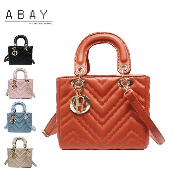 женщины luxury small square bag 2020 женский вскользь ромбическая lattice кожа pu простой дизайн твердая темперамент сумки на ремне
женщины luxury small square bag 2020 женский вскользь ромбическая lattice кожа pu простой дизайн твердая темперамент сумки на ремне