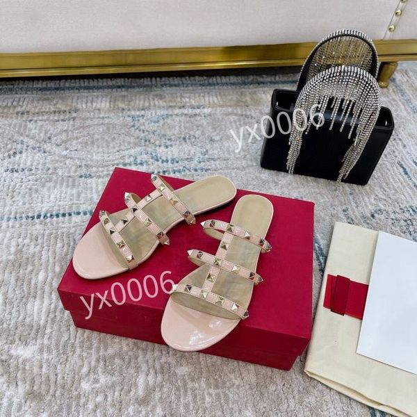 2022 classic canvas designers triple casual shoes oblique technology b23 trainers mens womens luxury pairs outdoor platform trainer slides s, Red;white
2022 classic canvas designers triple casual shoes oblique technology b23 trainers mens womens luxury pairs outdoor platform trainer slides s, Red;white