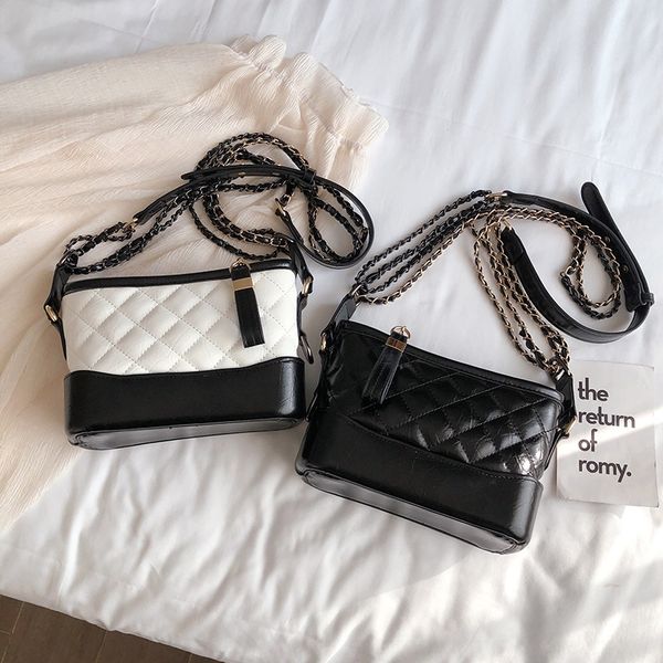 gl1ge popular women's bag new fashion romanticlattice small fragrance women's lattice chain wave 2020 armpit single shoulder cross
gl1ge popular women's bag new fashion romanticlattice small fragrance women's lattice chain wave 2020 armpit single shoulder cross