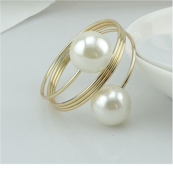 6/10pcs gold silver metal pearl napkin rings bow buckles serviette holder for l wedding party banquet home table de qylnjv
6/10pcs gold silver metal pearl napkin rings bow buckles serviette holder for l wedding party banquet home table de qylnjv