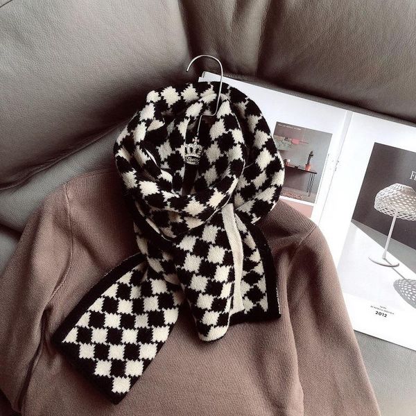 scarves royalmaybe leopard print two-color geometric scarf, winter warm wool long neck guard shawl scarf women, Blue;gray
scarves royalmaybe leopard print two-color geometric scarf, winter warm wool long neck guard shawl scarf women, Blue;gray