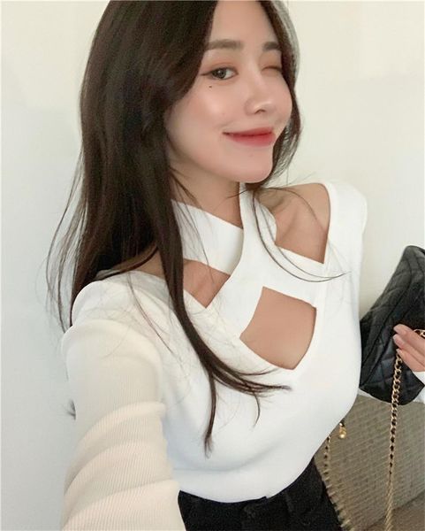 2 ways wearing halter cross design sweater women knitted slim fit pullover pull femme jersey mujer sexy1, White;black
2 ways wearing halter cross design sweater women knitted slim fit pullover pull femme jersey mujer sexy1, White;black