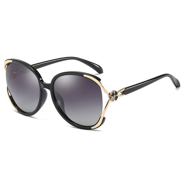star polarizing korean fashion new sunglasses women round face thin anti uv, White;black
star polarizing korean fashion new sunglasses women round face thin anti uv, White;black