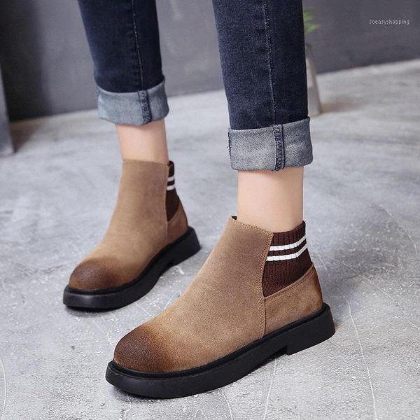 new 2020 autumn boots women shoes woman retro flock short ankle boots square low heels round toe slip on plus size1, Black
new 2020 autumn boots women shoes woman retro flock short ankle boots square low heels round toe slip on plus size1, Black