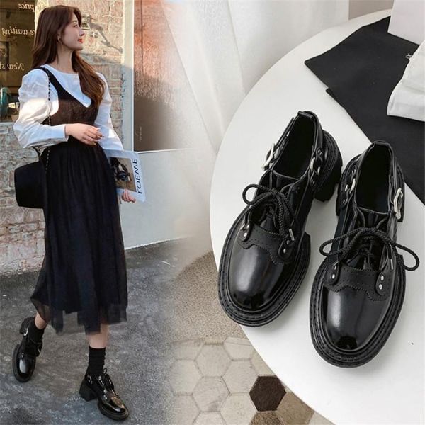 2021 spring new women's pumps patent leather round toe lace-up chunky heel fashion belt buckle solid color womens platform heels, Black
2021 spring new women's pumps patent leather round toe lace-up chunky heel fashion belt buckle solid color womens platform heels, Black