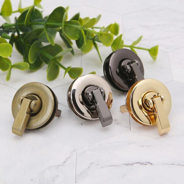 wholesale metal round shape clasp turn lock twist lock for diy handbag bag purse hardware, Black
wholesale metal round shape clasp turn lock twist lock for diy handbag bag purse hardware, Black