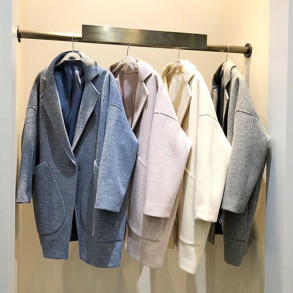 autumn winter women overcoat casual solid loose wool blend coat female woolen coats outwear lady thin jacket cashmere coats v180, Black
autumn winter women overcoat casual solid loose wool blend coat female woolen coats outwear lady thin jacket cashmere coats v180, Black