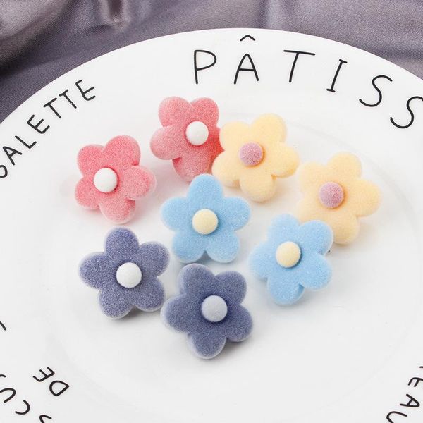 stud timeonly korean sweet multi colors small flower earrings for women soft plush contrast color flowers pendientes, Golden;silver
stud timeonly korean sweet multi colors small flower earrings for women soft plush contrast color flowers pendientes, Golden;silver