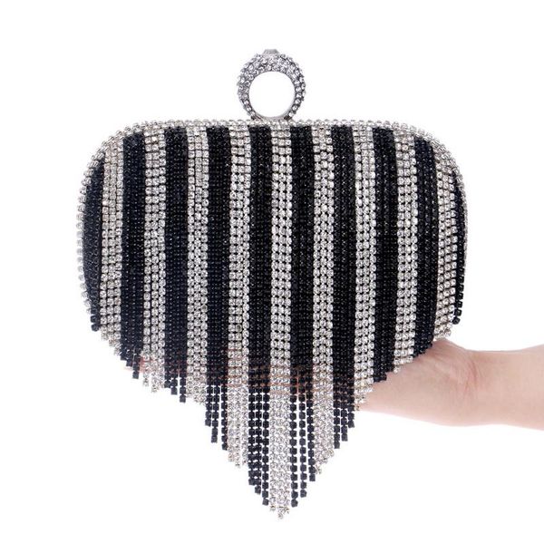 2020 женщины сумка rhinestone блестящая бахромой сцепления сумка сумки night party кошелек партии вечера венчания плеча сумки bridal
2020 женщины сумка rhinestone блестящая бахромой сцепления сумка сумки night party кошелек партии вечера венчания плеча сумки bridal