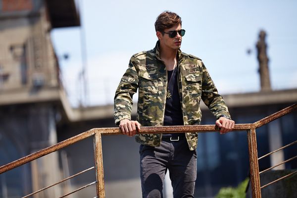 2021 new military camouflage army winter men's corduroy cotton jackets bomber jacket men m-6xl 6k67, Black;brown
2021 new military camouflage army winter men's corduroy cotton jackets bomber jacket men m-6xl 6k67, Black;brown
