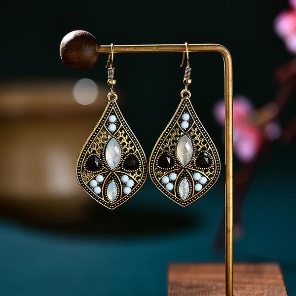 dangle & chandelier vintage gold alloy black crystal stone water drop earrings for women ethnic pink beaded carved bohemian jewelry, Silver
dangle & chandelier vintage gold alloy black crystal stone water drop earrings for women ethnic pink beaded carved bohemian jewelry, Silver