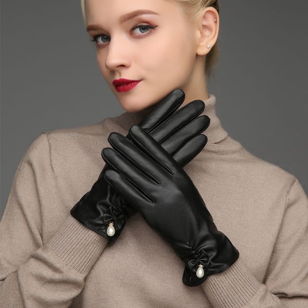 women' leather riding in winter thickening plush warm waterproof windproof touch screen outdoor gloves women cycling driving, Blue;gray
women' leather riding in winter thickening plush warm waterproof windproof touch screen outdoor gloves women cycling driving, Blue;gray