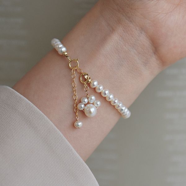 cat claw same freshwater pearl electroplating 14k real gold bracelet with simple and versatile design, Silver 
cat claw same freshwater pearl electroplating 14k real gold bracelet with simple and versatile design, Silver