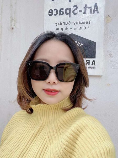 uv 2021 new fashion gm sunglasses protection star same rivet street p sunglasses female v brand big face looks thin, White;black
uv 2021 new fashion gm sunglasses protection star same rivet street p sunglasses female v brand big face looks thin, White;black