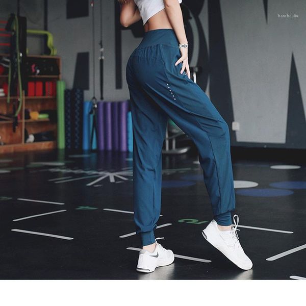 yoga outfits sport pants 2021 solid-color thin quick-dry sports ladies casual loose-fitting foot running fitness high waist yoga1, White;red
yoga outfits sport pants 2021 solid-color thin quick-dry sports ladies casual loose-fitting foot running fitness high waist yoga1, White;red