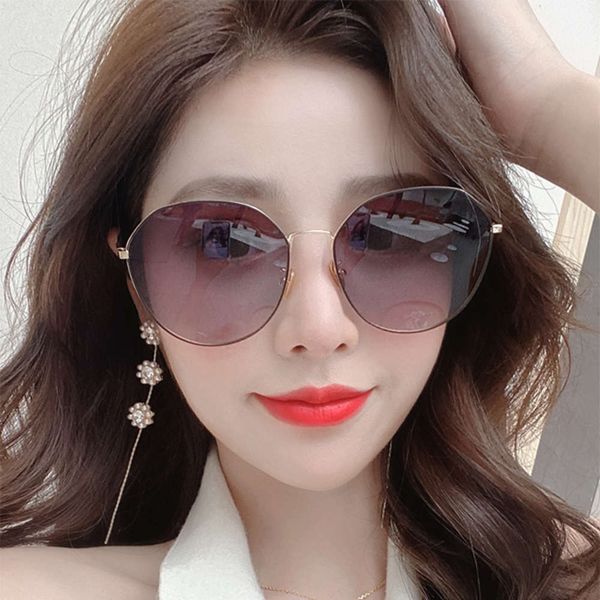 new sunglasses women's anti ultraviolet 2020 large frame sunglasses, White;black
new sunglasses women's anti ultraviolet 2020 large frame sunglasses, White;black