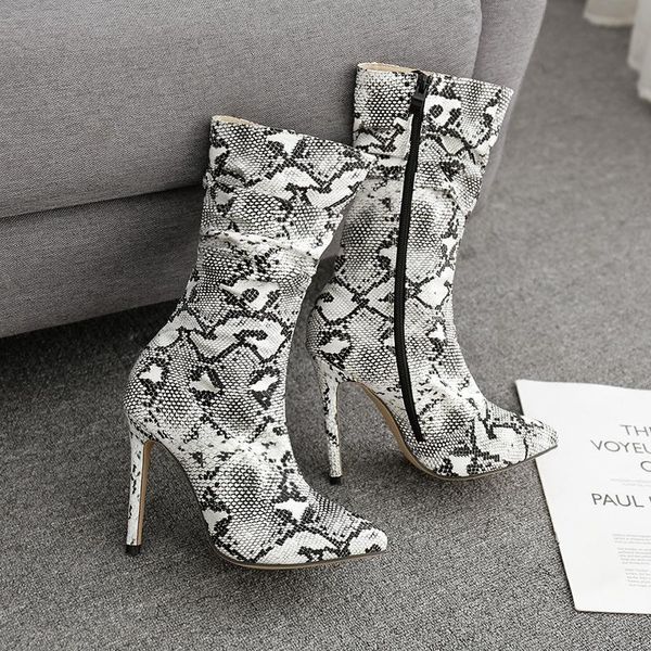 women's 2020 new women's shoes europe and the united states snake pattern crumpled fine high leopard boots, Black
women's 2020 new women's shoes europe and the united states snake pattern crumpled fine high leopard boots, Black