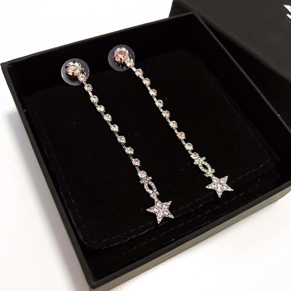 2021 women's designer earrings long star pendant with diamond earrings 925 silver needle with box, Golden;silver
2021 women's designer earrings long star pendant with diamond earrings 925 silver needle with box, Golden;silver