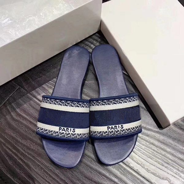 fashionable joker women shoes loafers slipper ladies flat outdoor beach slippers chaussures pour femmes shoes household slipper, Black
fashionable joker women shoes loafers slipper ladies flat outdoor beach slippers chaussures pour femmes shoes household slipper, Black