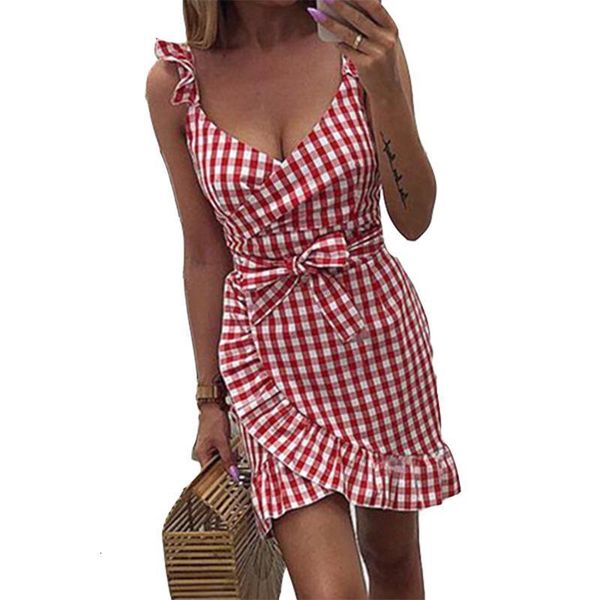 2021 new summer red plaid beach boho dress ruffles short sleeve dot print v-neck sashes party women dress mini female m0476, Black;gray
2021 new summer red plaid beach boho dress ruffles short sleeve dot print v-neck sashes party women dress mini female m0476, Black;gray