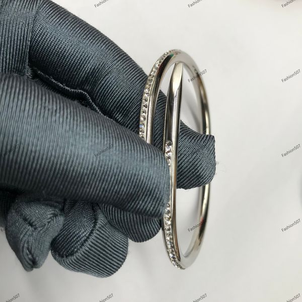 designer bracelet luxury bangle fashion bracelets stainless steel nails spring-ring-clasps snap bangles for men women gift jewelry wholesale, Black
designer bracelet luxury bangle fashion bracelets stainless steel nails spring-ring-clasps snap bangles for men women gift jewelry wholesale, Black