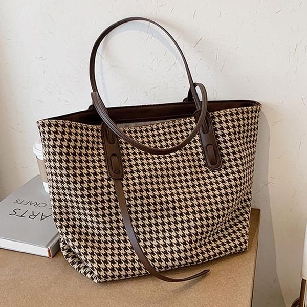 large capacity houndstooth tote women's shoulder bag vintage plaid big women handbags luxury composite women's bag shopper bags
large capacity houndstooth tote women's shoulder bag vintage plaid big women handbags luxury composite women's bag shopper bags